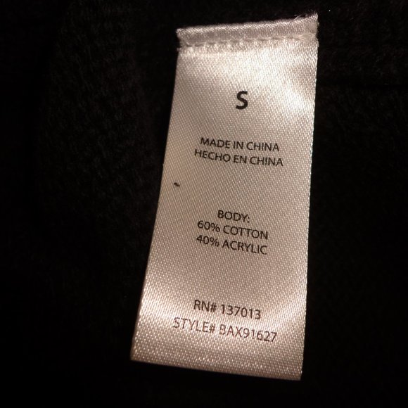 NWT Wildfox | Jet Black & White Jumbo Stars Sommers Crewneck Sweater - Picture 4 of 13